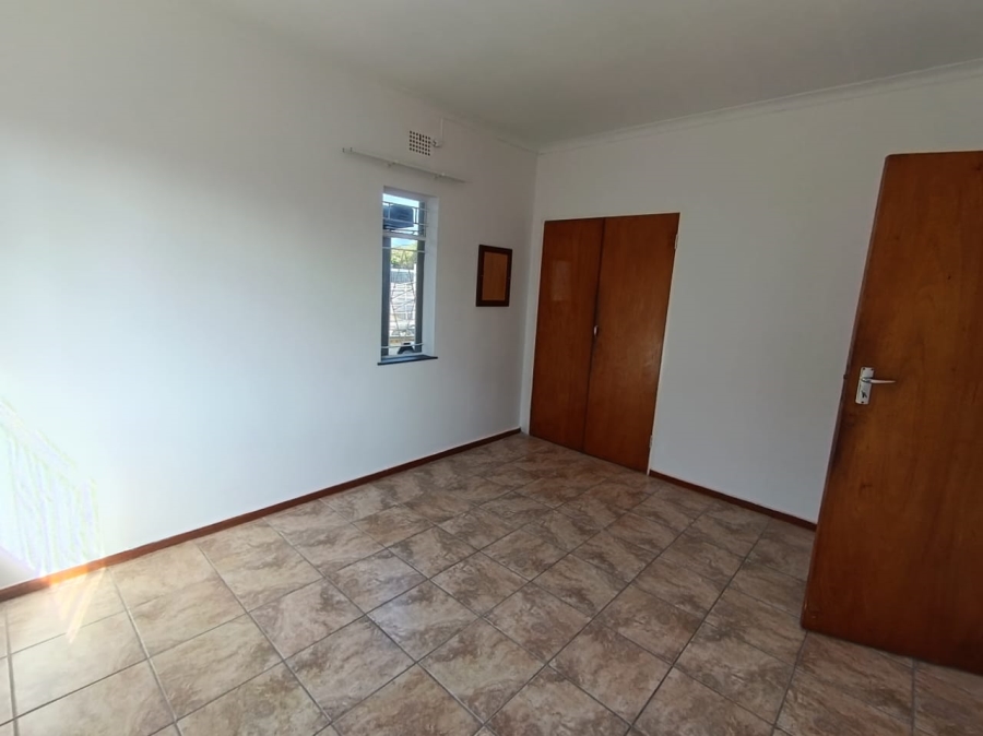 To Let 3 Bedroom Property for Rent in Da Nova Western Cape